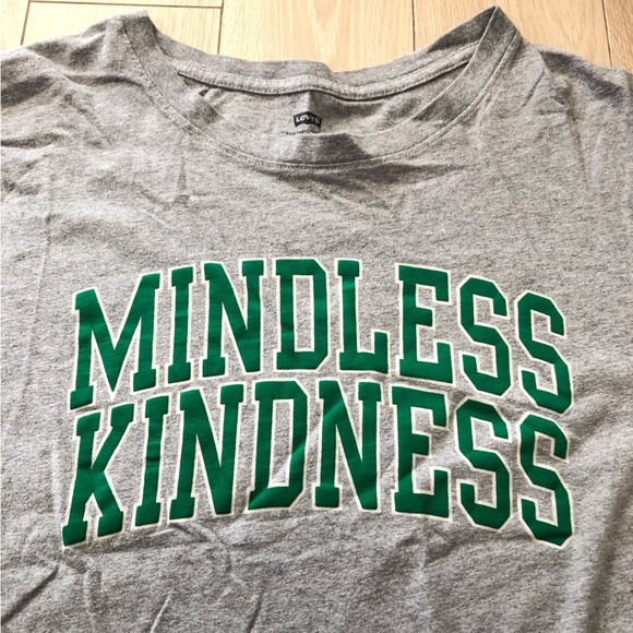 Levi’s Mindless Kindness Relaxed Fit Long Sleeve T Shirt in Grey Size XL - Picture 4 of 12
